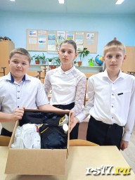 Помощь солдатам от школьников Сибири